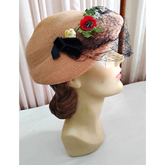 1950s Vintage Beigish Pink Straw Hat With Flowers & Veil - Picture 3 of 5